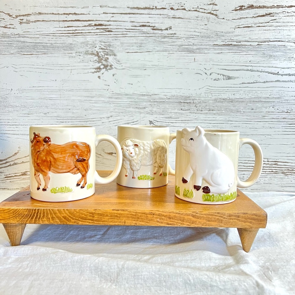 Vintage farm animal mugs Japan cups pig cow sheep decor
